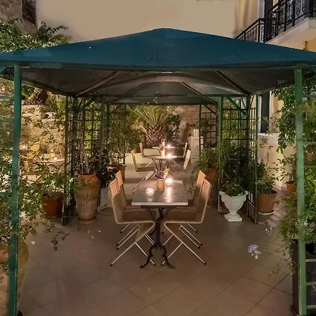 Palladion Hotel 3*
