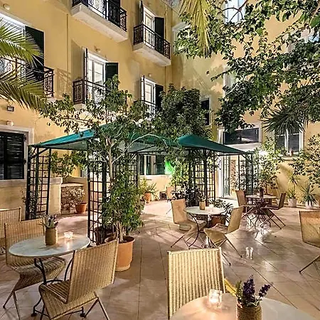 Hotel Palladion 3*